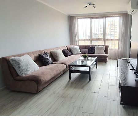 Ferienwohnung K&K Stylish Elegance Burgas City Exterior foto