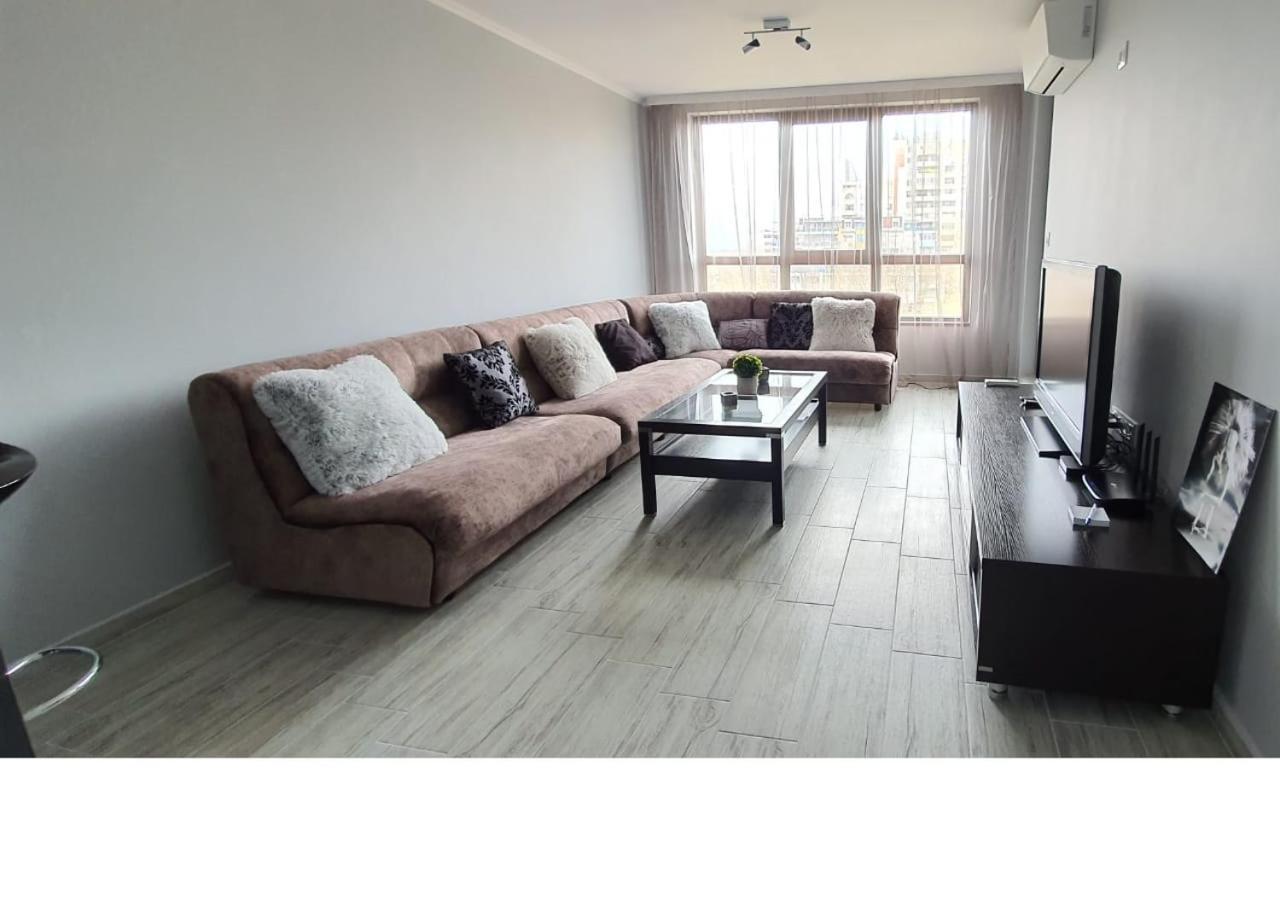 Ferienwohnung K&K Stylish Elegance Burgas City Exterior foto